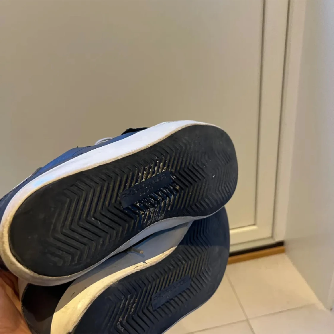 Philippe model  - 90