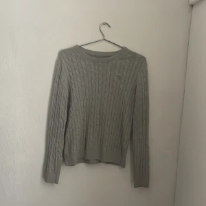 Gant tröja - Säljer min gråa Gant tröja som är i bra skick (8/10) Storlek 158/164 