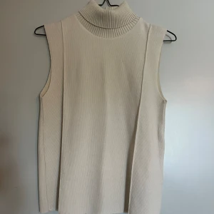 Tröja - Helt oanvänd!!