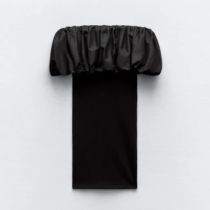 Klänning zara  - En klänning från zara som aldrig är använd [prislapp fromma kvar]