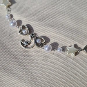 White Celestial Moon Necklace - °☆●○•°° Justerbar i storleken, undvik kontakt med vatten.