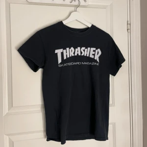 Trasher T-shirt - Äkta thrasher t-shirt från junkyard.se Knappt använd. Nypris 499kr.