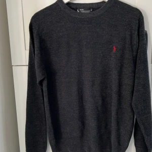 Ralph lauren - En ralph lauren tröja i storlek xl. 