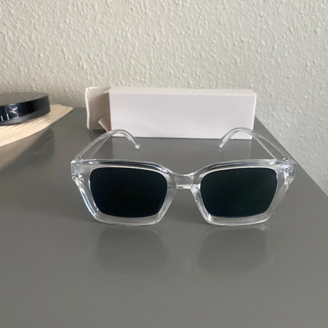 Solglasögon - likt chimi - 90