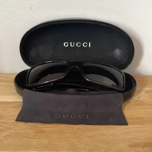 Nya Gucci solglasögon perfekt för sommarn  Vintage Gucci ny pris 2000kr 9/10 kvalite 