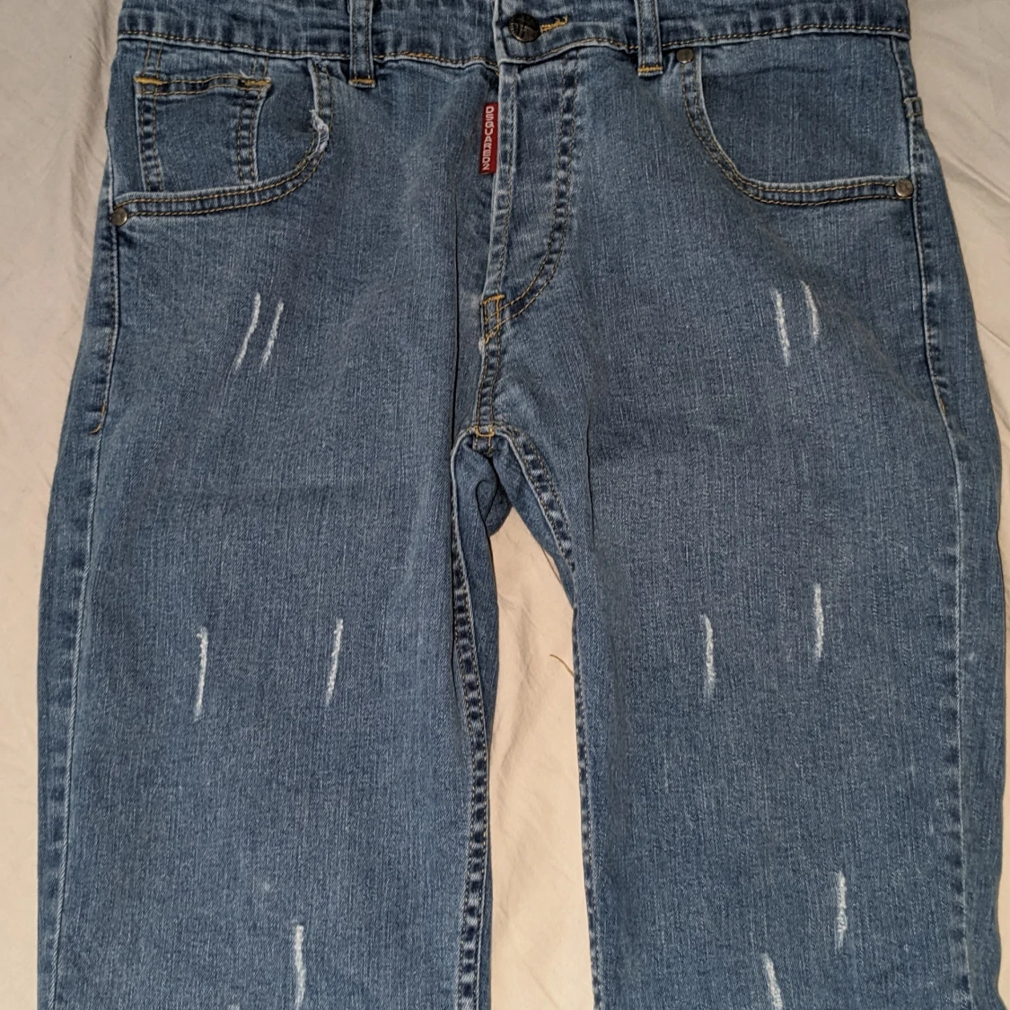 Helt nya fina  Dsquaerd shorts någon som är intresserad?