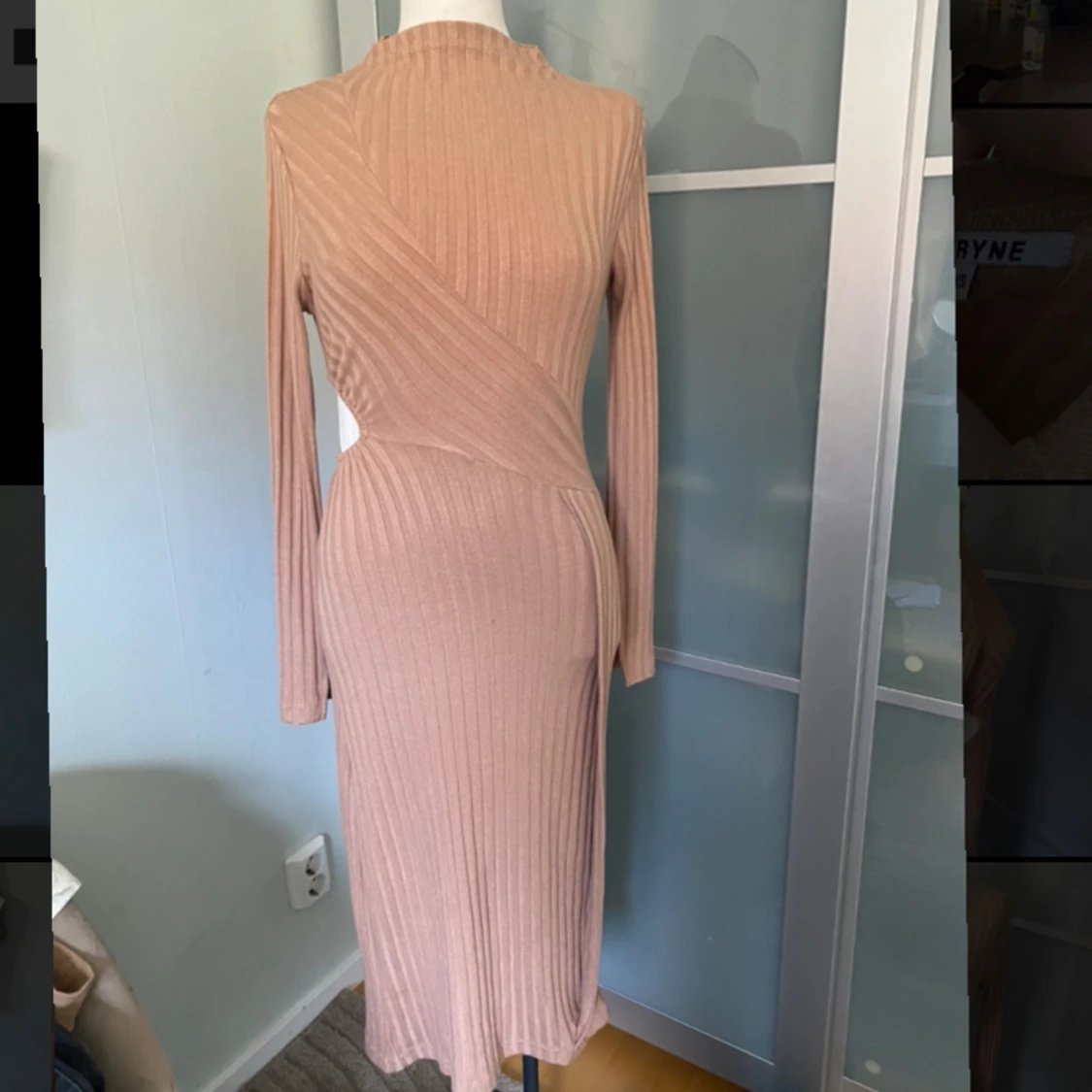 Aeryne klänning beige xs 