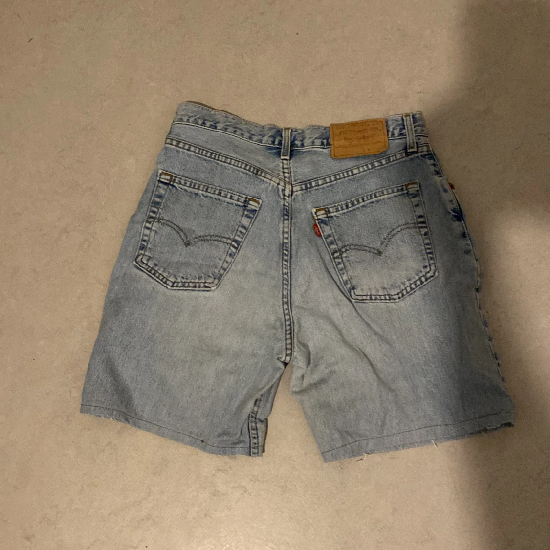 Levis jorts  - 90