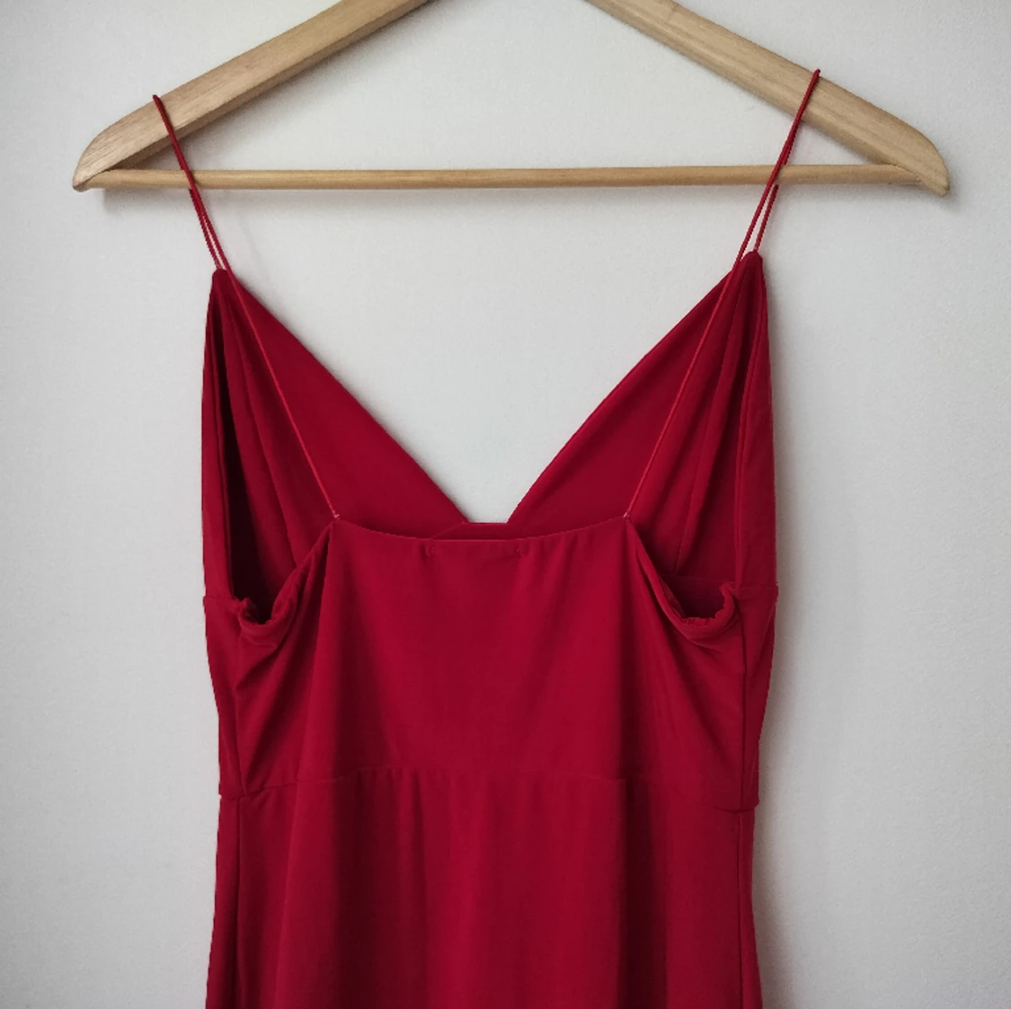 Röd figursmickrande mjuk klänning - 91