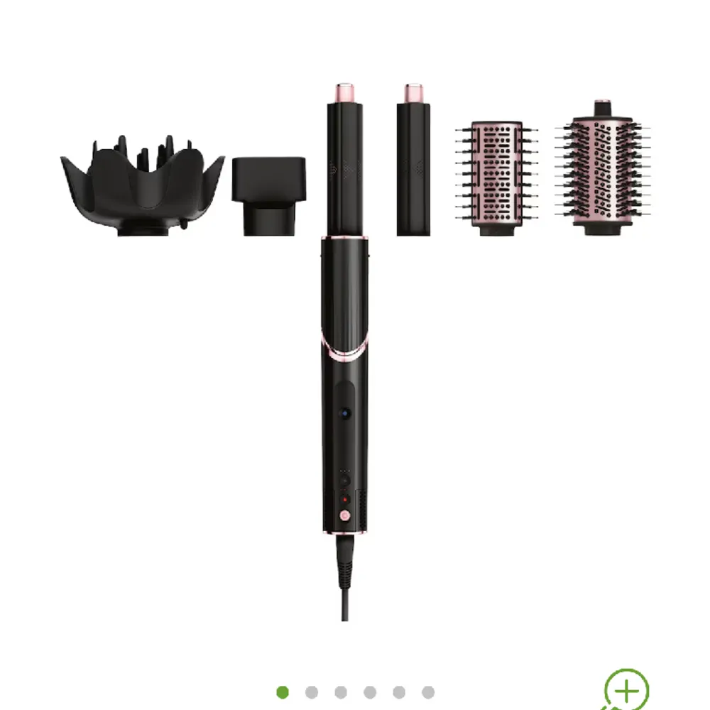 Säljer min Shark FlexStyle 5-i-1 multistyler. Endast blivit använd en gång då jag tyvärr inte har intresset att fixa håret 🙃 så absolut nyskick! Perfekta dyson dupe!   Kan hämtas i Malmö eller Södra Sandby(med lite planering) alt skickas mot fraktkostnad.. Övrigt.