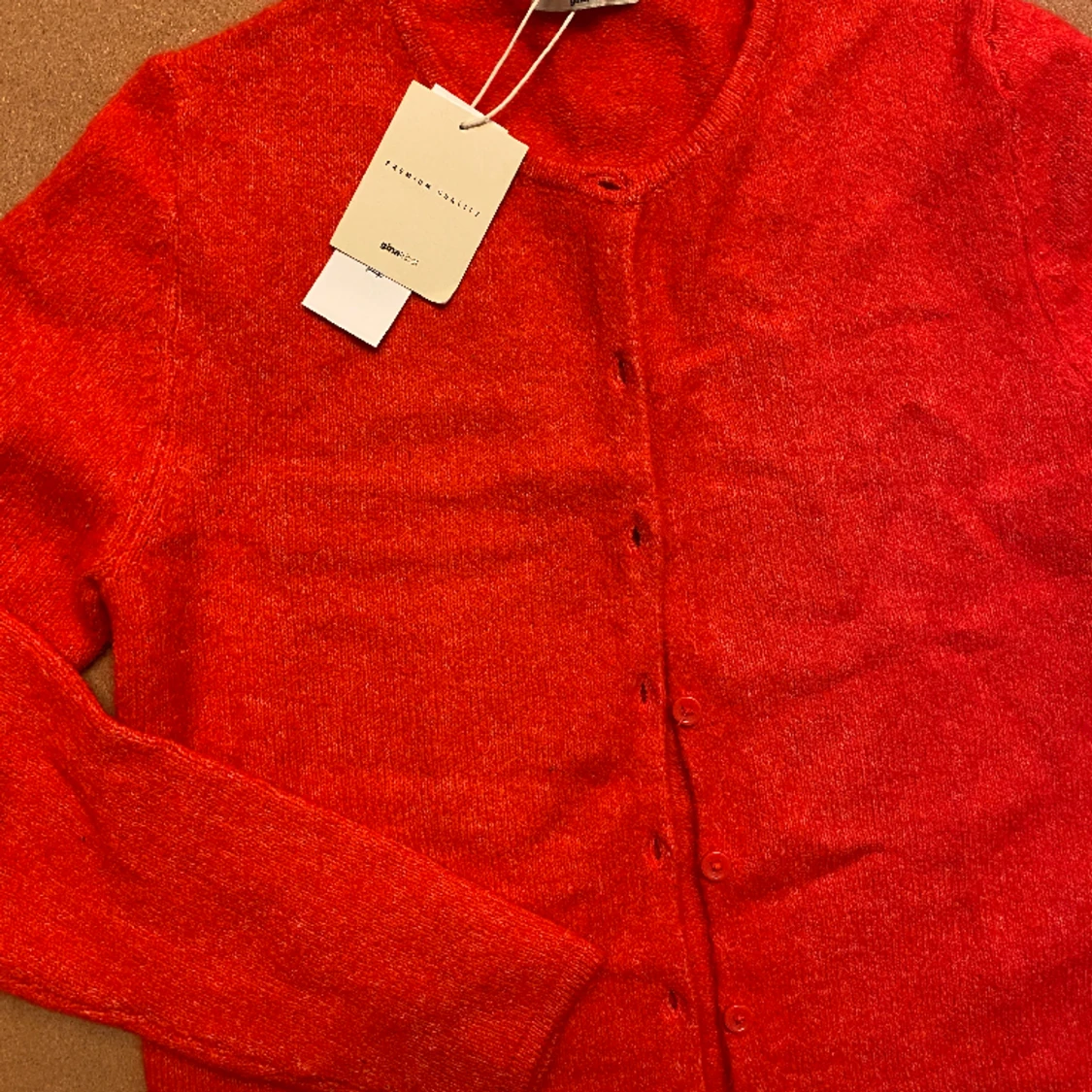 Cardigan från Gina tricot