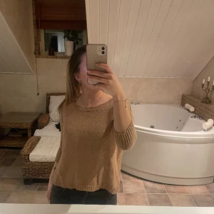 Trekvarts tröja - Super söt trekvart tröja från Mango i storlek XS💞