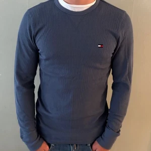 Tröja - Tröja från Tommy Hilfiger. Bomull. skick 8/10 