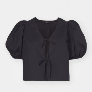 Gina blus - Endast testad, nypris 399:-