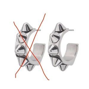 Edblad örhänge - Säljer mitt ena Edblad örhänge då jag har tappat bort det andra. Örhänget är i nyskick. Kontakta mig om du har fler frågor 😊