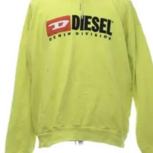 Diesel huvtröja XL - Huvtröja i fint skick  Storlek XL 
