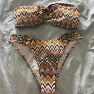 Missioni bikini - Lägger upp igen pga oseriösa köpare! Säljer denna jättesnygga bikinin💕 köp via ”köp nu”