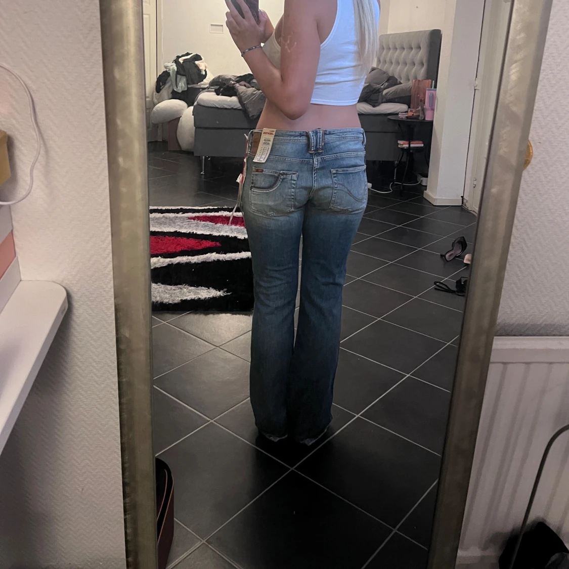 Low waisted jeans - 91