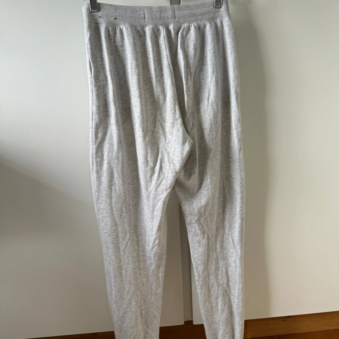 Hollister mjukis byxor  - 92