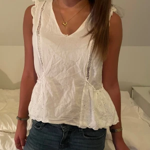 Topp - Super söt topp men volanger🥰🥰