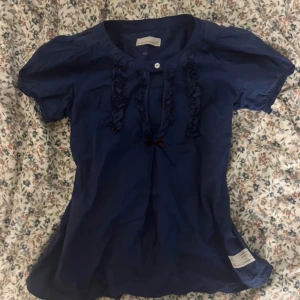 Söt topp - I så gott som nyskick!