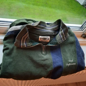 Vintage Peak performance half zip - 🤙🏽