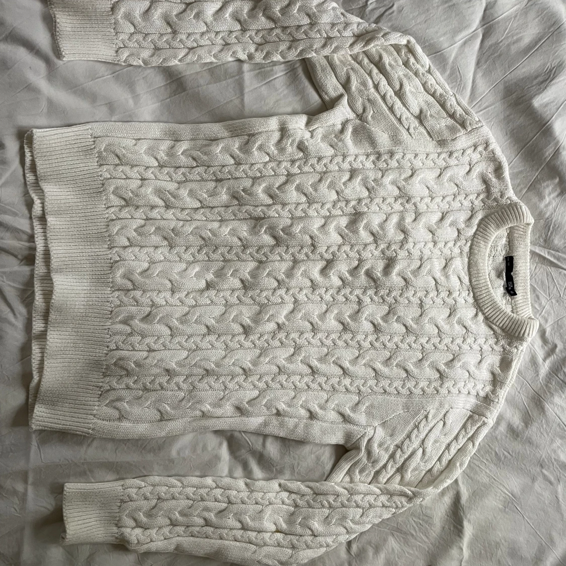 Kabelstickad Tröja - 90