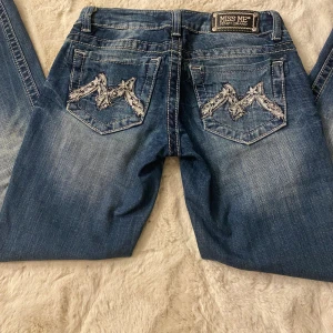 Miss me jeans  - Jeans färgade miss me jeans i storlek 26 skinny lowwaist, Vintage!!💋