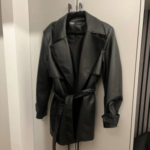 Skinn trenchcoat Zara - Ny utan prislapp 