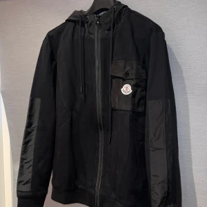 Kofta - Liten i storlek Passar som L