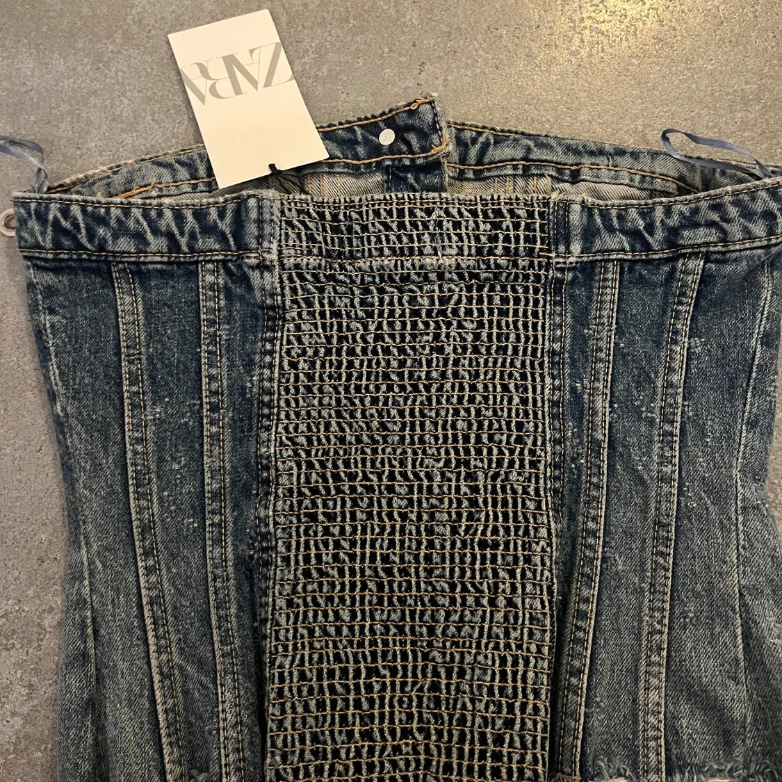 Jeans tub topp - Zara - 90