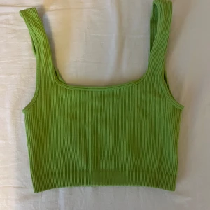 Grön topp Zara - Grön topp från zara💚