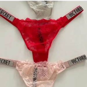 Röda vs trosor  - Oanvända 