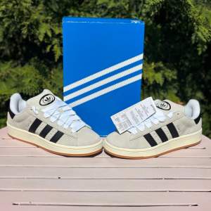 Adidas Campus 00s | skick 10/10 HELT NYA | storlek: 37 1/3 | pris: 1299kr | frakt via postnord på köparens bekostnad | hör av dig vid minsta lilla fråga eller funde