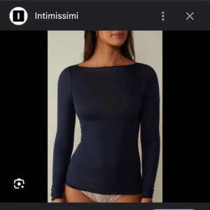 intimissimi tröja,strl 38 - Säljer denna populära tröja då den aldrig har kommit till användning! Helt som ny,skriv för bilder med den på. Pris går att diskutera 