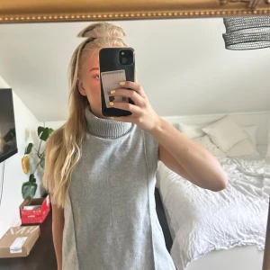 Topp med krage  - Jätte fin topp med krage från zara, lappen är kvar❤️ 