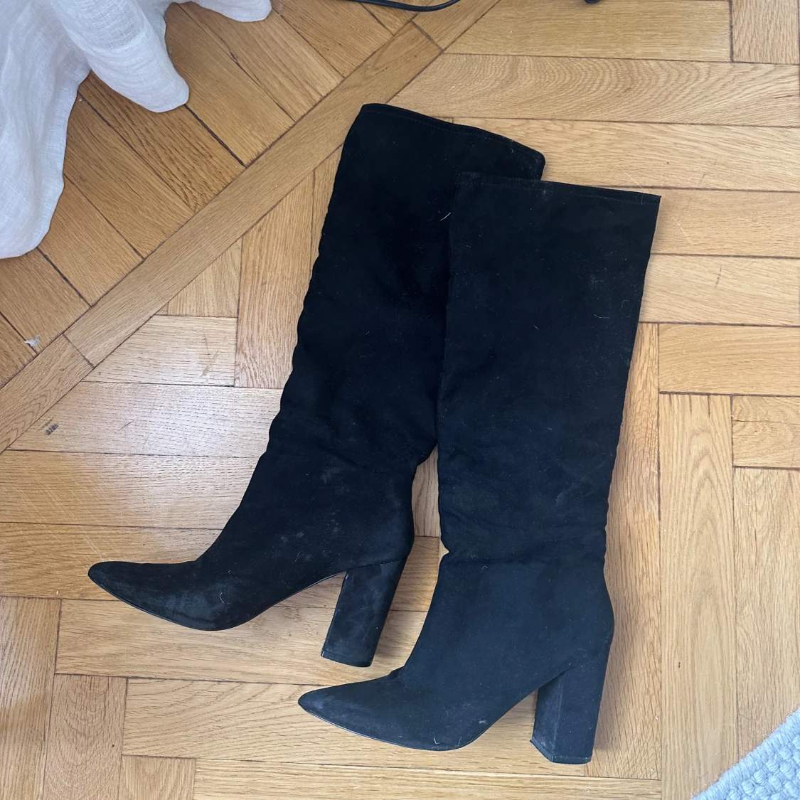 Högklackade stövlar  - 92