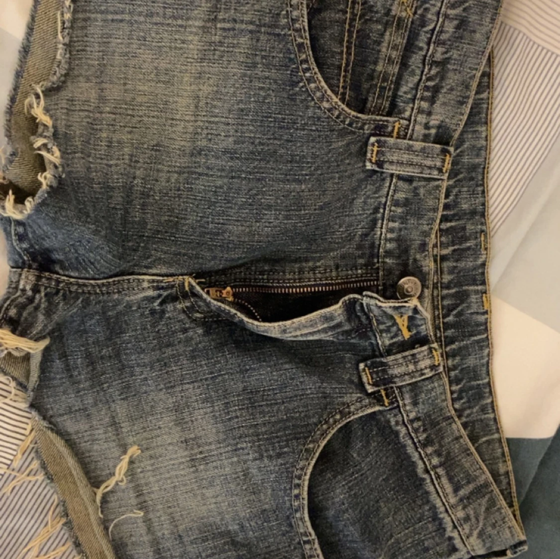 lådmidjade wrangler shorts - 92