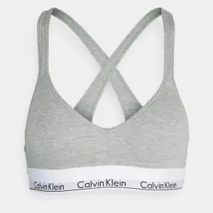 Calvin Klein bh i går! Helt oanvänd i nyskick 