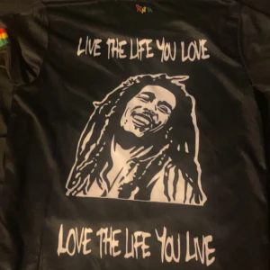 Ajax t shirt  - Helt ny med pris lap storlek M