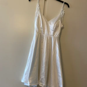 Klänning  - Fint sick 