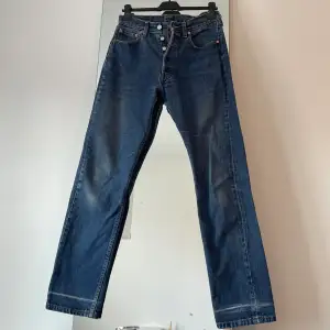 Levi’s jeans i jättebra skick!  Säljer för att de är för små tyvärr :(