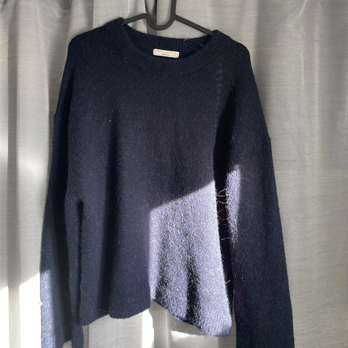 Marinblå stickad - 90