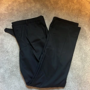 Hugo boss kostymbyxor - Hugo boss kostymbyxor strl 50 i bra skick