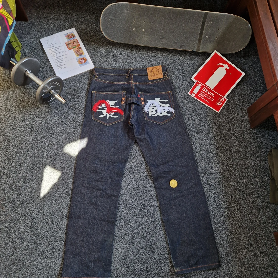 Evisu jeans size 30