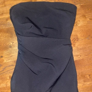 Topp - Fin sommartopp som är helt oanvänd.