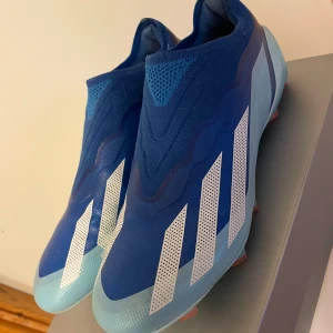 Adidas X crazyfast.1. FG. Marinerush. - Snygga skor använda endast ett fåtal gånger. 