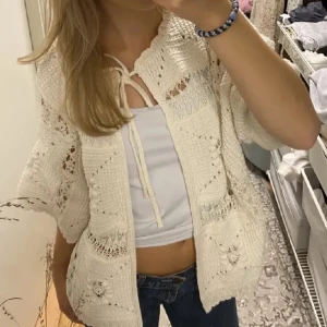 Zara kofta - Jätte fin zara kosta i storlek s/m. Fint skick💕