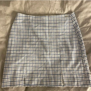 Rutig kjol🩵 - Gullig kjol 