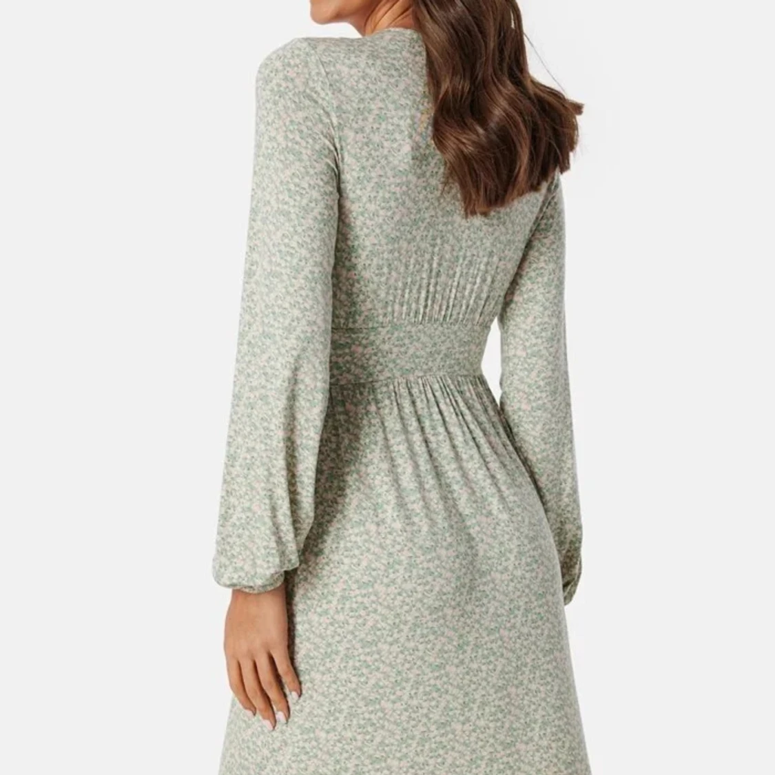 Blommig klänning - 90